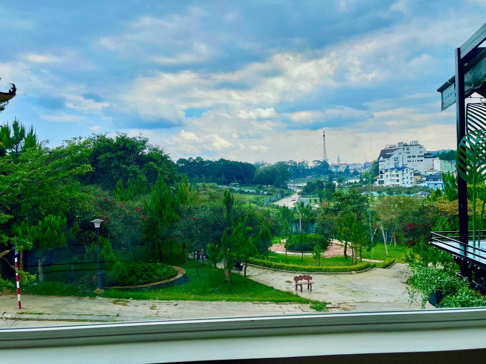 Carnival Villa Da Lat Kültér fotó